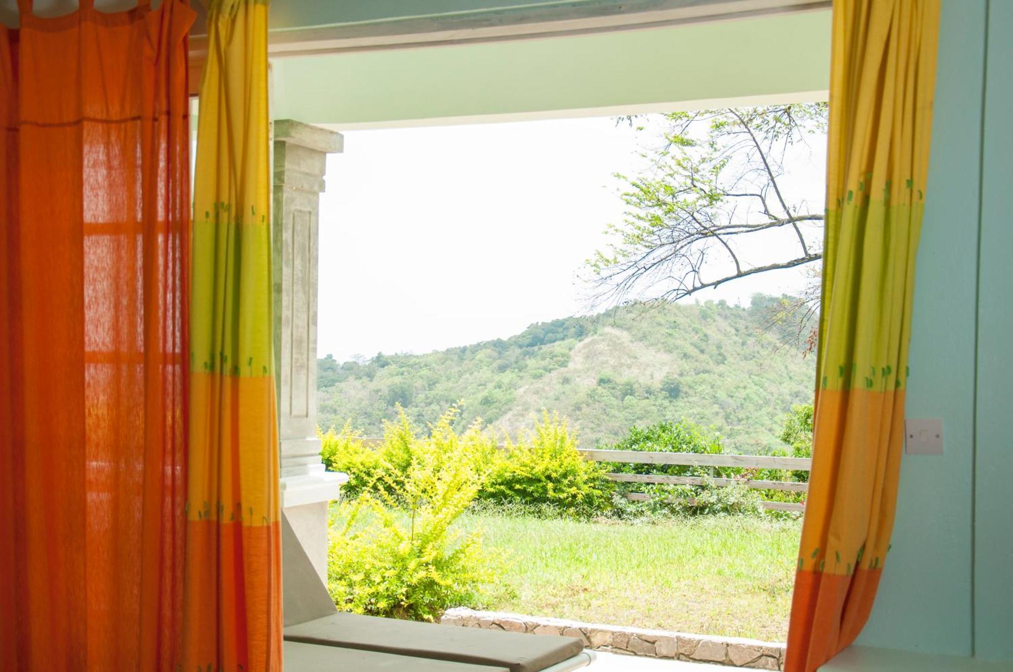 Diamond View Cottages Розо Екстериор снимка