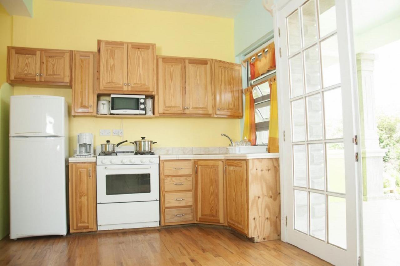 Diamond View Cottages Розо Екстериор снимка