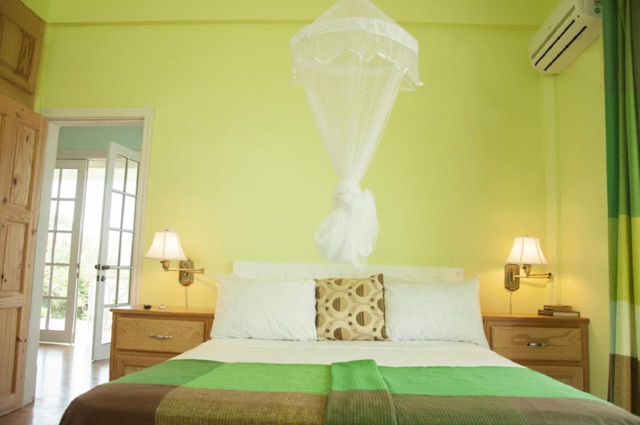 Diamond View Cottages Розо Екстериор снимка